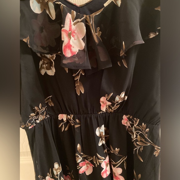 Floral dress - Picture 6 of 9